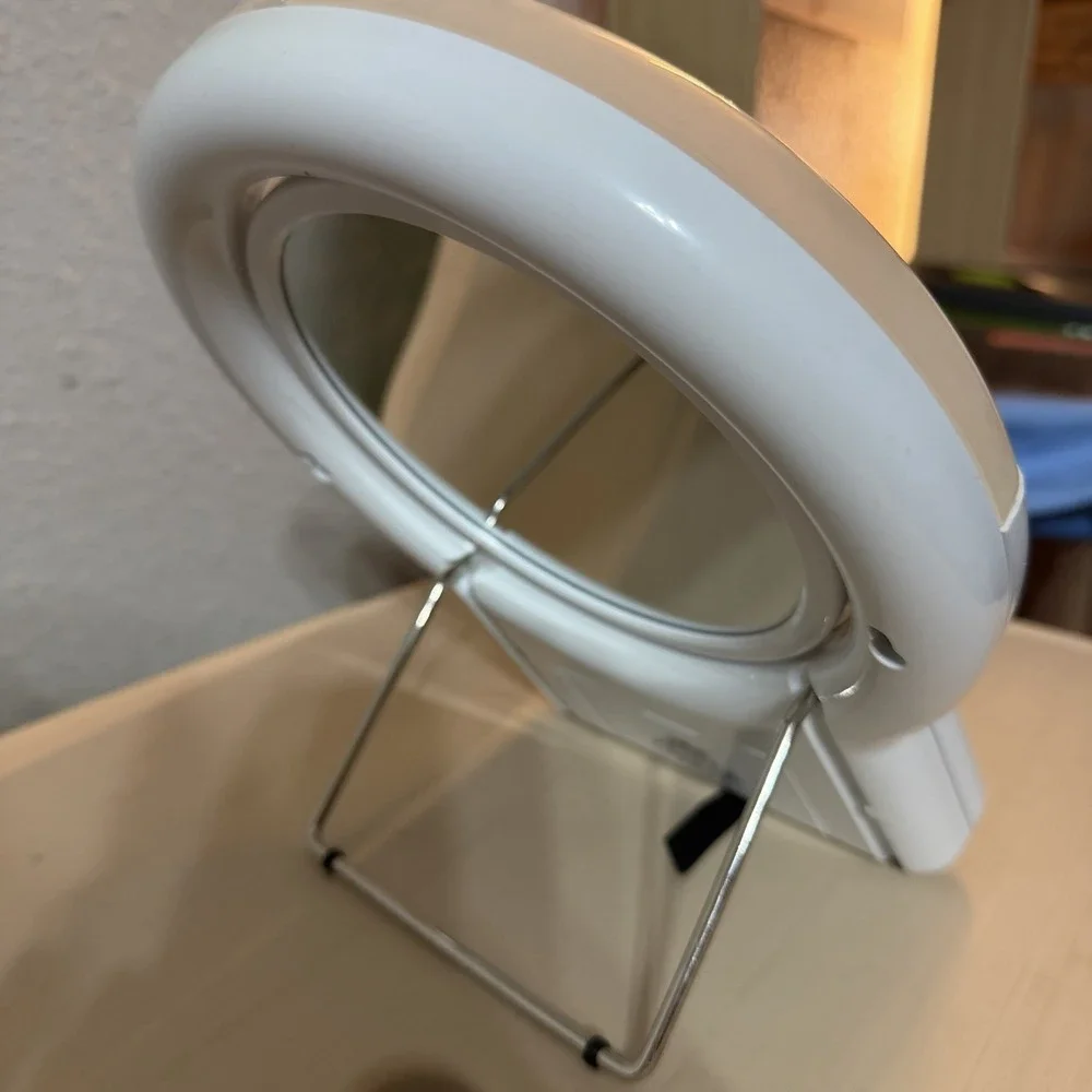 Vintage 1997 Avon Salton Soft Lights Battery Makeup Travel Mirror Portable